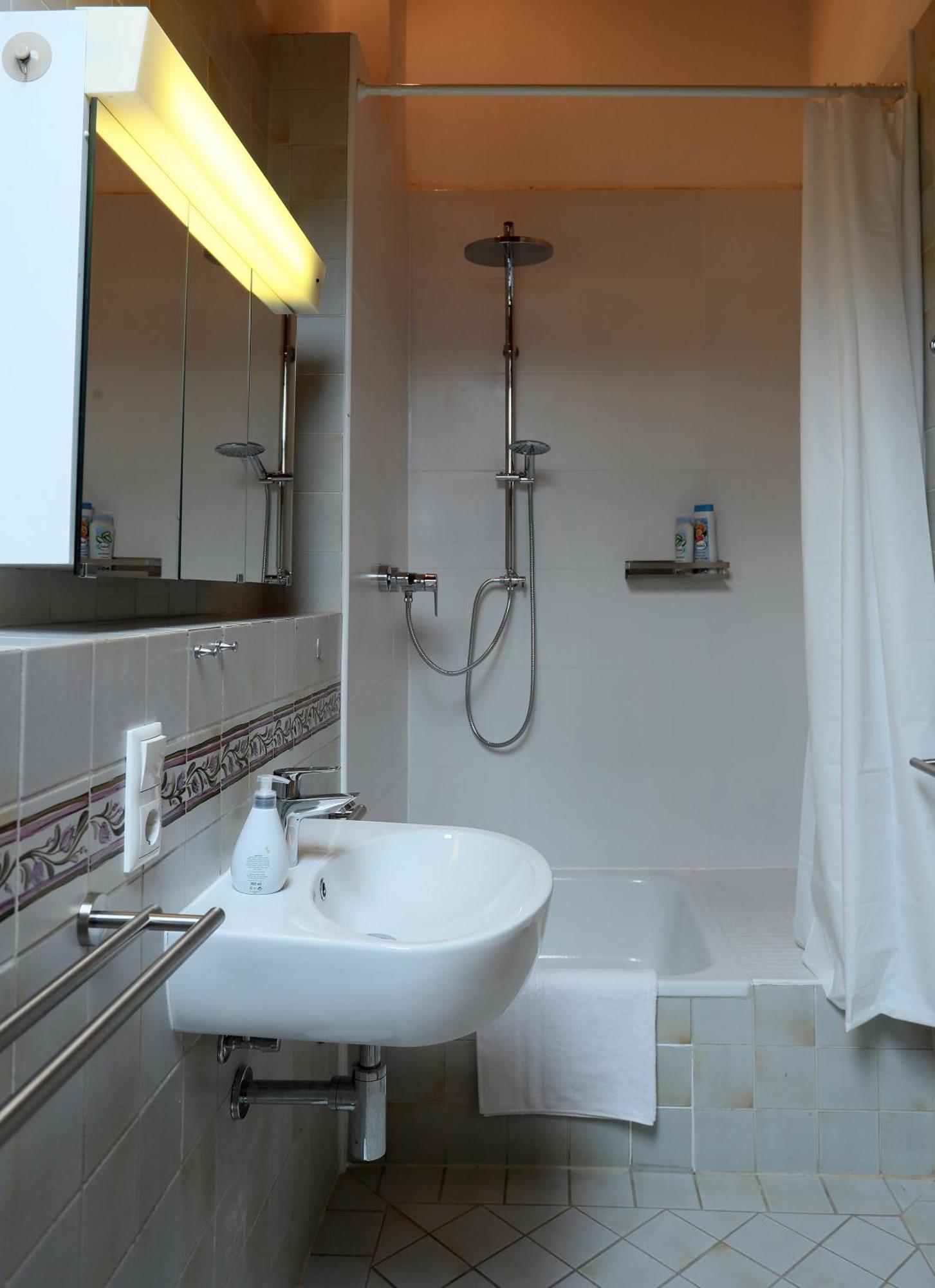 גאוטינג Unique Luxury Villa 22 Min To Munich 290M2 Pool Sauna מראה חיצוני תמונה